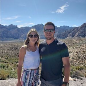 Meet your Posher, Caitlin